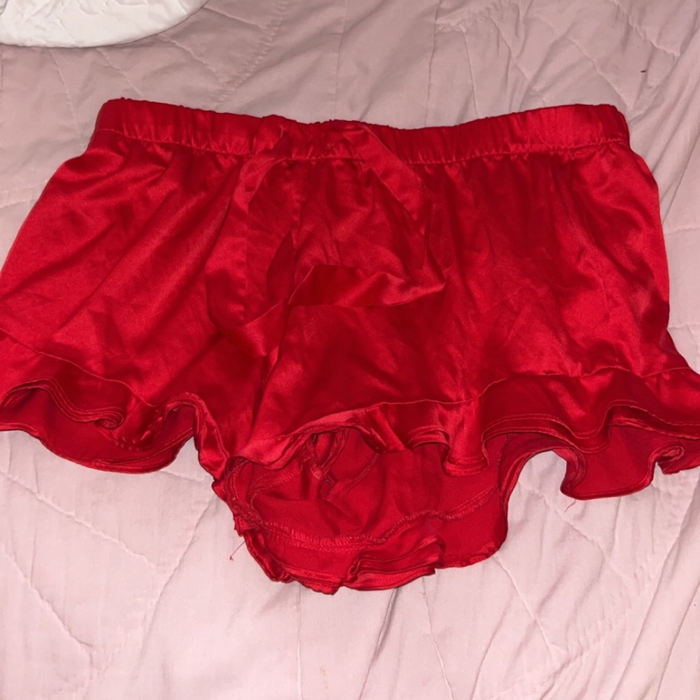MEDIUM victoria secret sleep shorts
